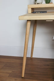 Scandinavian Desk with Tapered Legs